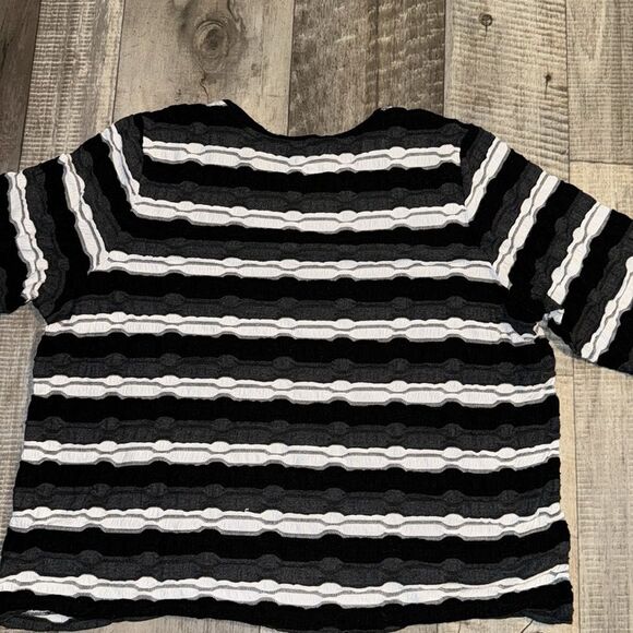 CJ BANKS women’s‎ top- size 3X - Picture 7 of 7